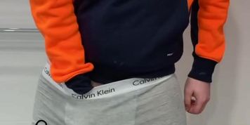 Aussie Tradie Plays With Himself After Work