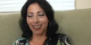 There's Something Wrong With Mommy - Scene 1 (Anthony Hardwood, Zoey Holloway)