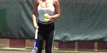 Denise Milani - Tennis
