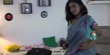 Indian Doctor Gets Naughty!!!! (Larissa Mendes)