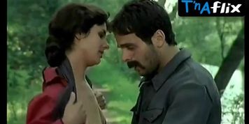 Noemie Kocher Breasts Scene  in Le Roi En Son Moulin