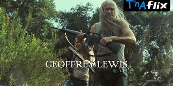 Sheri Moon Zombie Butt Scene  in The Devil'S Rejects