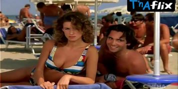 Barbara Cavallari Breasts Scene  in Abbronzatissimi 2 - Un Anno Dopo