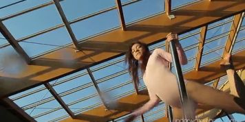 Pink body bikini Roxalana showing her pussy