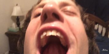 Vore: Alpha Taunts Shrunken Pansy Before Eat
