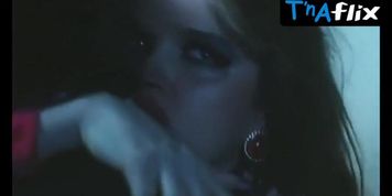 Katarzyna Figura Butt,  Breasts Scene  in The Washing Machine (Andrea Navedo)