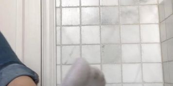 Quick little JOI video for you before I have to run ?. How m.. by footish_ann from OnlyFans | Coomer