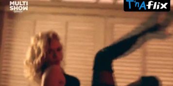 Camila Morgado Sexy Scene  in Por Isso Eu Sou Vingativa