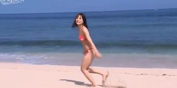 Divine Japanese girl Natsume Sano runs around the beach