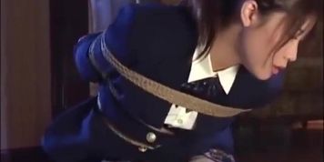 JAPANESE SCHOOLGIRL BONDAGE 1