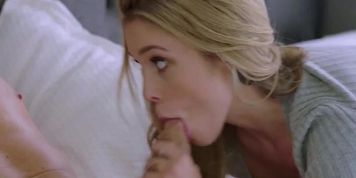 hot blond gets down (Kali Rose, Kali Roses)