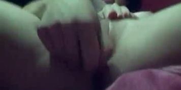 Claudia 31 years DP solo in my bedroom