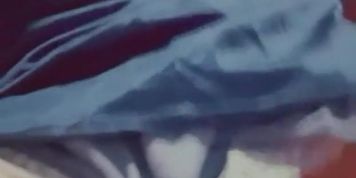 Gamer girl squirting while she waits  (GamerGirl)