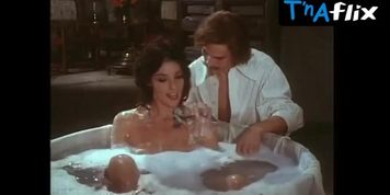Amparo Munoz Sexy Scene  in Las Picaras