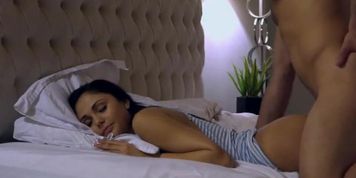 Sexy White Girl Takes Her First Big Arabian Dick