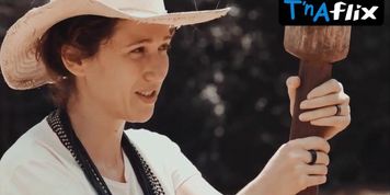 Duh Ferreira Breasts Scene  in Diarios Da Floresta