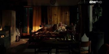 Ellen ten Damme, Giulia Goldammer - Tatort Die ewige Welle (Alicia DiMarco, Ellen Haufler, Giulia Martini)