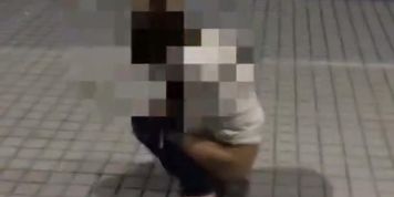 ?????????????????????????Public place?pee (Lana Ferreira, Lena Juliette, Lena The Plug, Teanna Trump)