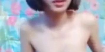 Kim Soing Khmer girl masterbate and nude selfie to her ex