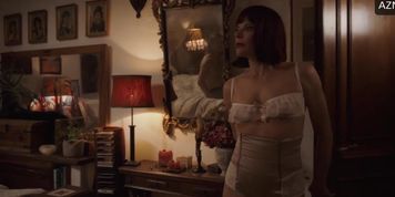 Giulietta Revel Breasts Scene  in Next!