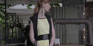 Jeny Smith public flasher shares great upskirt views on the streets