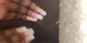 Ebony tries to keep quiet (bbw_pussy)