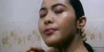Isabel Reyes Breasts Scene  in Kahit Saan... Kung Pwede