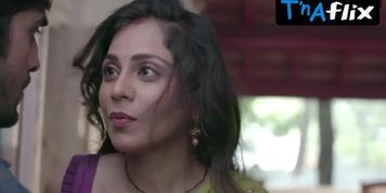 Saba Saudagar Butt,  Breasts Scene  in Gandi Baat