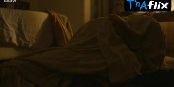 Elisabeth Moss Underwear, Breasts Scene  in Top Of The Lake