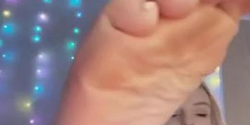 GGXO - Sole Closeup Foot JOI w/ Countdown