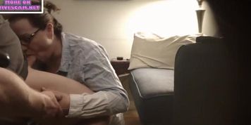 milf blowjob gets a raise from boss