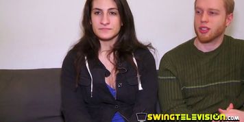 Amateur couples find other girl friendly partners who enjoy sharing exotic and intimate moments