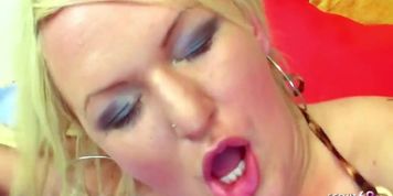 blonde-mature-with-big-tits-seduce-to-fuck-by-young-guy