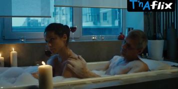 Evgenia Morozova Butt,  Breasts Scene  in Belyy Mavr, Ili Intimnye Istorii O Moikh Sosedyakh