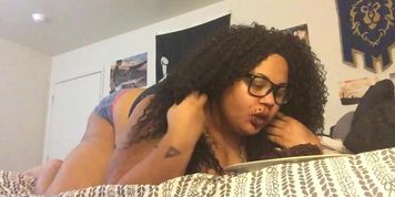 Black BBW eats cake