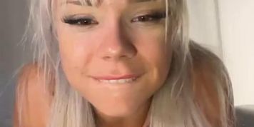 Hot babe sucking cock 20