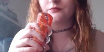 Sexy redhead smoking, add me on snapchat iducane20 
