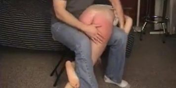 amateur gets finished off with a good otk spanking (real discipline)