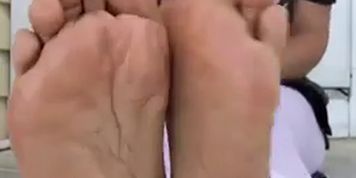 Countdown oily soles joi