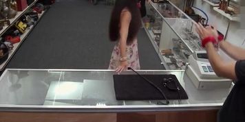 Pawnshop amateur sucking brokers dick closeup