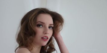 Viv Playful