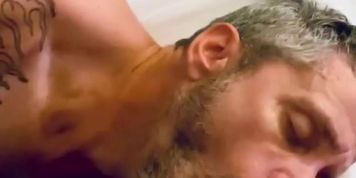 Deep Throat Daddy w/ young hotel hookup