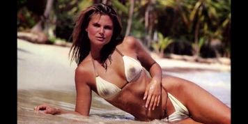 CHRISTIE BRINKLEY SLIDESHOW COMPILATION