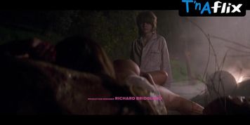 Murielle Telio Breasts Scene  in The Nice Guys