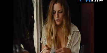 Riley Keough Underwear, Breasts Scene  in American Honey
