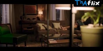 Sonakshi Sinha Sexy Scene  in Ittefaq