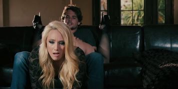 Classy bigass teen pussylicked and fucked