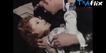 Luciana Paluzzi Sexy Scene  in Femmine Insaziabili