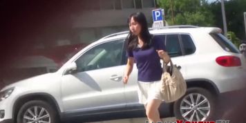JAPAN VOYEUR TV - Japanese cuties peeing at secret places around town