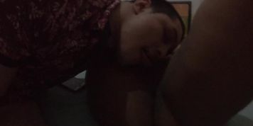 Prostituta Venezolana Acepta follar sin cond&oacute;n en su primer casting X 5 d&oacute;lares la hora en Colombia